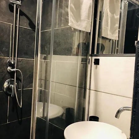 Annare * Νάπολη